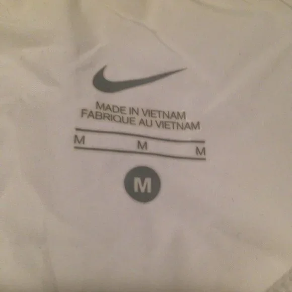 White Nike Windbreaker size medium - Picture 3 of 4